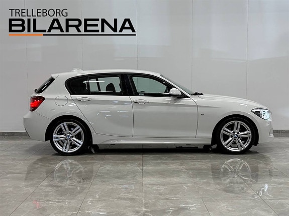 BMW 116i 5 of 22