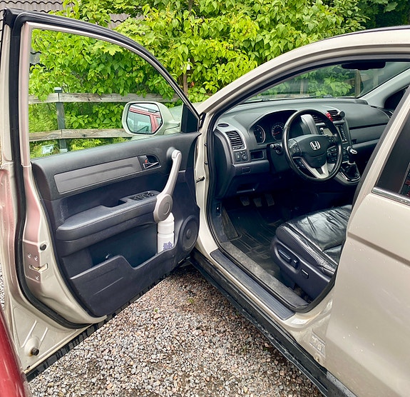 Honda CR-V 11 of 25