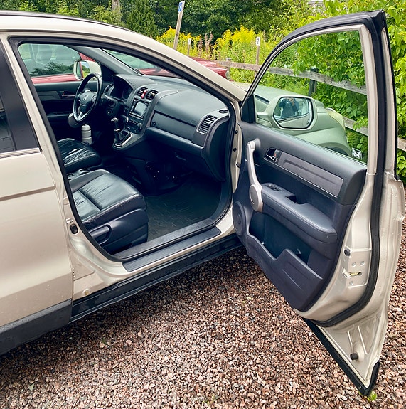 Honda CR-V 16 of 25