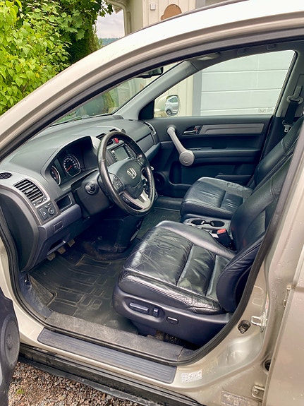 Honda CR-V 14 of 25