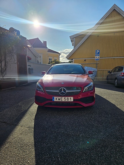 Mercedes-Benz CLA180 d 2 of 7