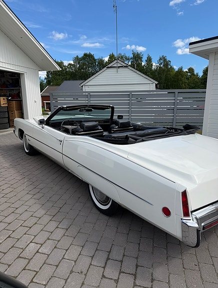 Cadillac Fleetwood 3 of 6