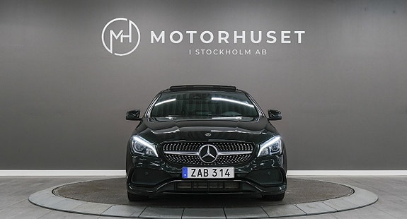 Mercedes-Benz CLA180 2 of 23