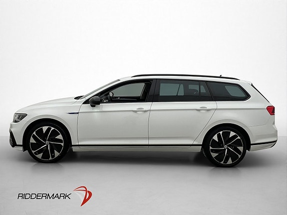 Volkswagen Passat 4 of 30