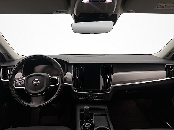 Volvo V90 13 of 30