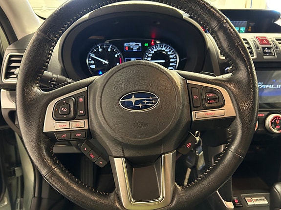 Subaru Forester 14 of 18