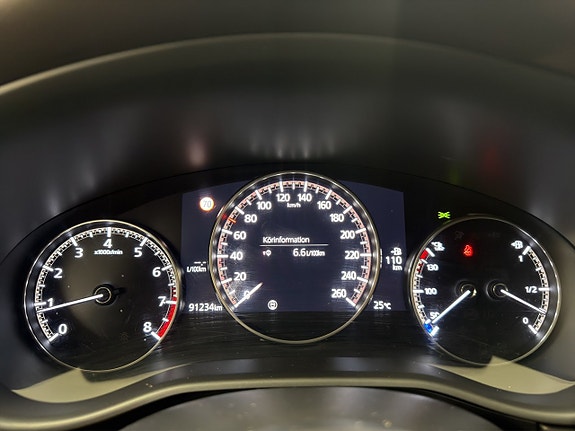 Mazda CX-30 19 of 30