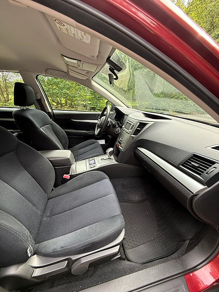 Subaru Outback 5 of 6