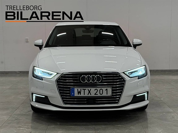 Audi A3 3 of 23