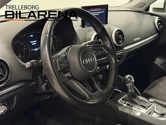 Audi A3 9 of 23