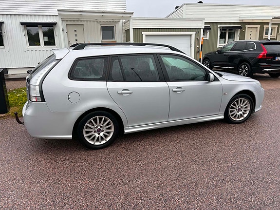 Saab 9-3 3 of 4