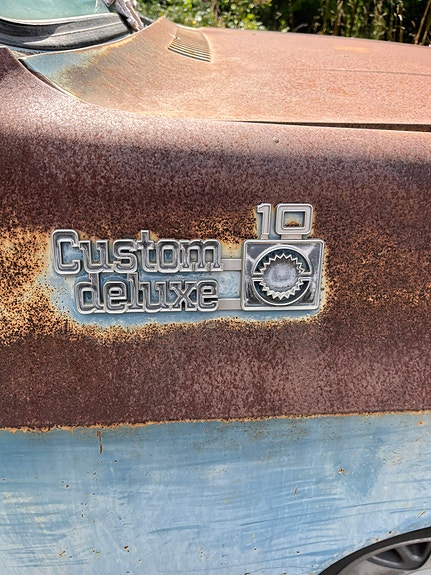 Chevrolet C10 8 of 8