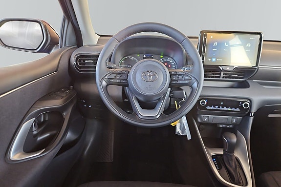 Toyota Yaris 9 of 10