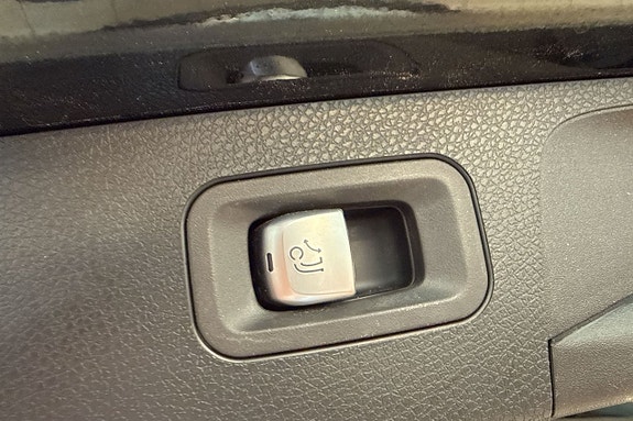 Mercedes-Benz E220 d 15 of 18