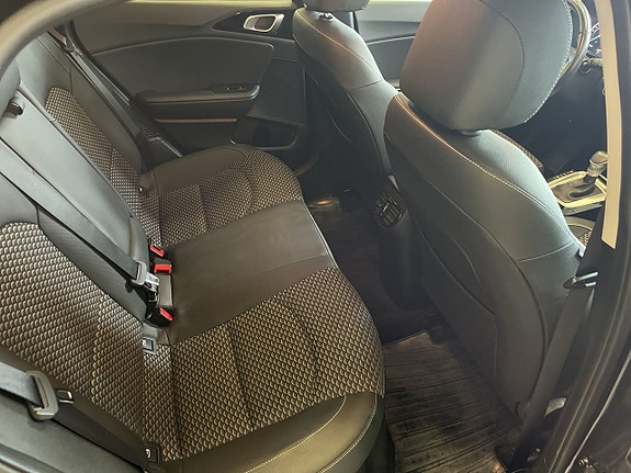 Kia XCeed 14 of 27