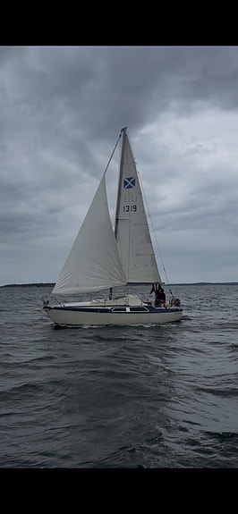 Nyrestaurerad Maxi 77 1978 Säljes 2 of 6