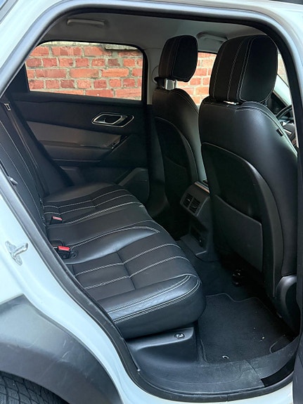 Land Rover Range Rover Velar 5 of 6