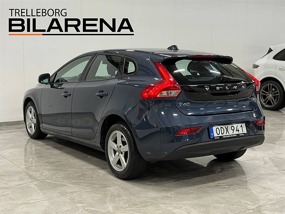 Volvo V40 6 of 20