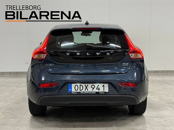 Volvo V40 7 of 20