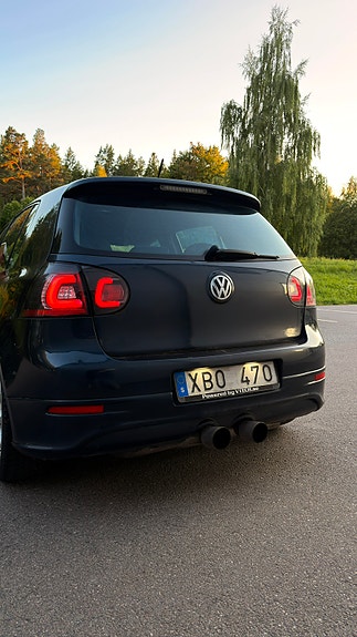 Volkswagen Golf V 6 of 9