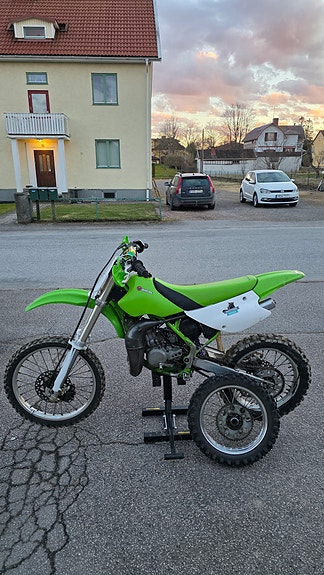 Kawasaki Kx85 nyrenoverad 4 of 6