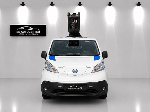 Nissan e-NV200 8 of 14