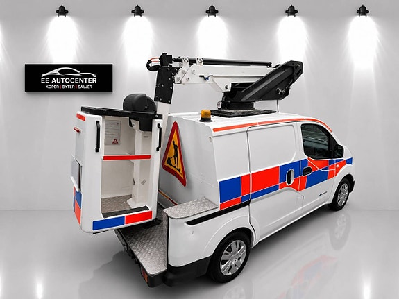 Nissan e-NV200 9 of 14