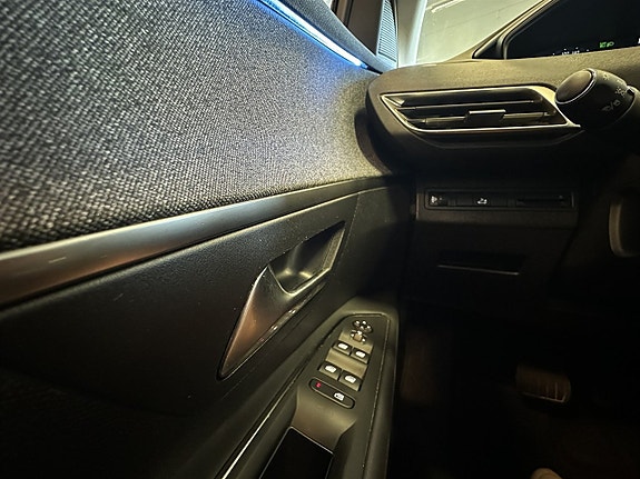 Peugeot 3008 16 of 22