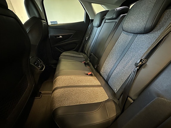 Peugeot 3008 8 of 22