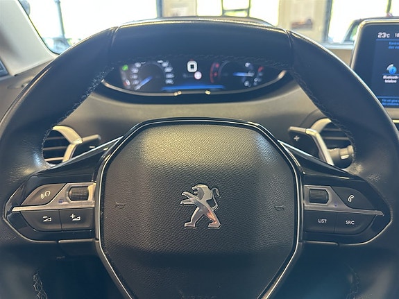 Peugeot 3008 10 of 22