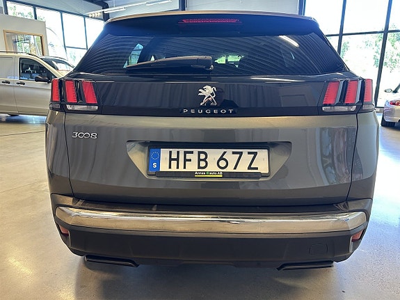 Peugeot 3008 3 of 22