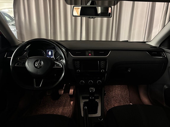 Skoda Octavia 9 of 20