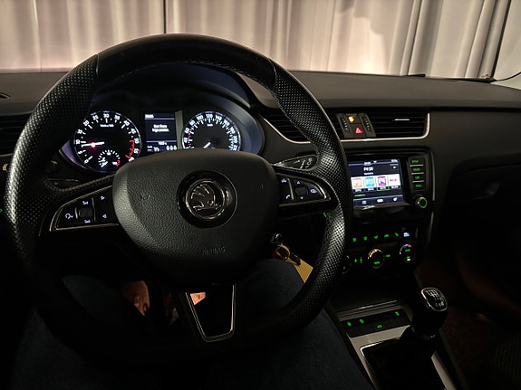 Skoda Octavia 14 of 20