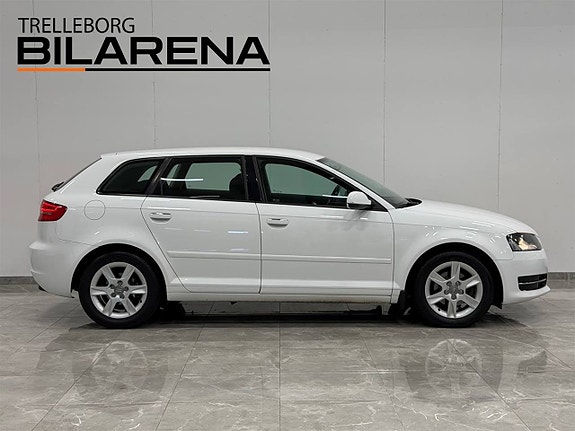 Audi A3 5 of 21