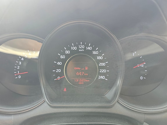 Kia Ceed 7 of 7