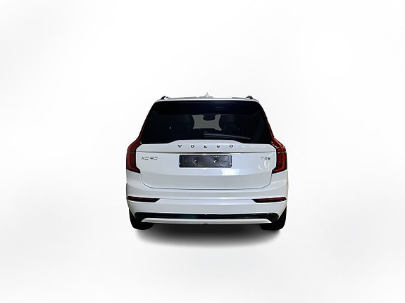 Volvo XC90 3 of 12