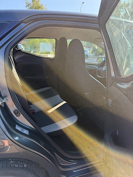 Toyota Aygo 13 of 17