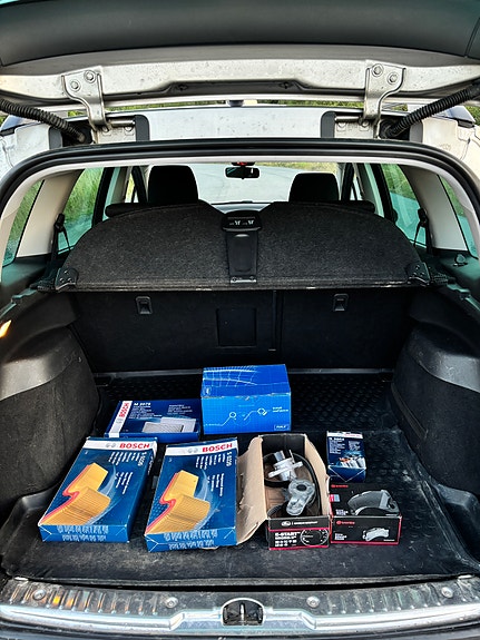 Peugeot 308 SW 8 of 9