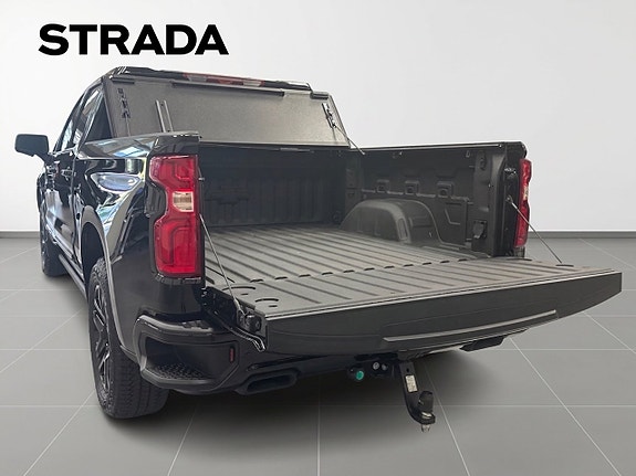 Chevrolet Silverado 1500 9 of 24