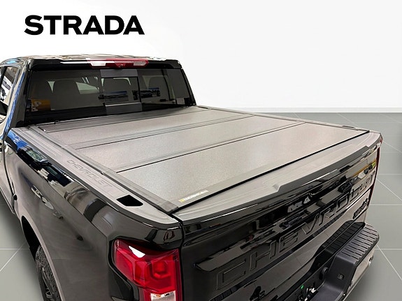 Chevrolet Silverado 1500 8 of 24