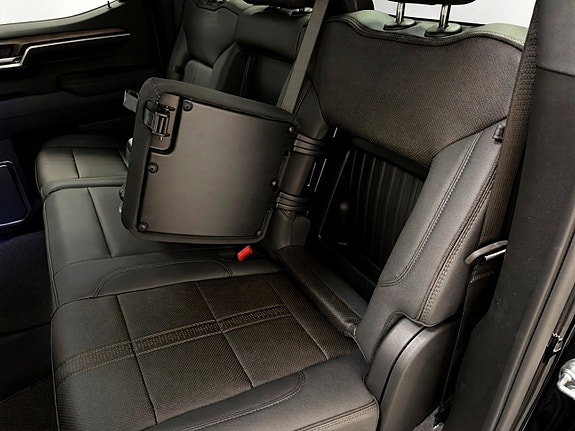 Chevrolet Silverado 1500 15 of 24