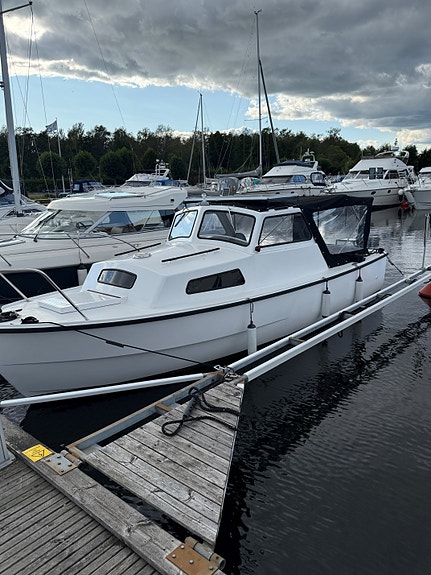 Renoverad och optimerad Passaralla 22 – ny diesel 2025, fiskeutrustad & trailer 3 of 7