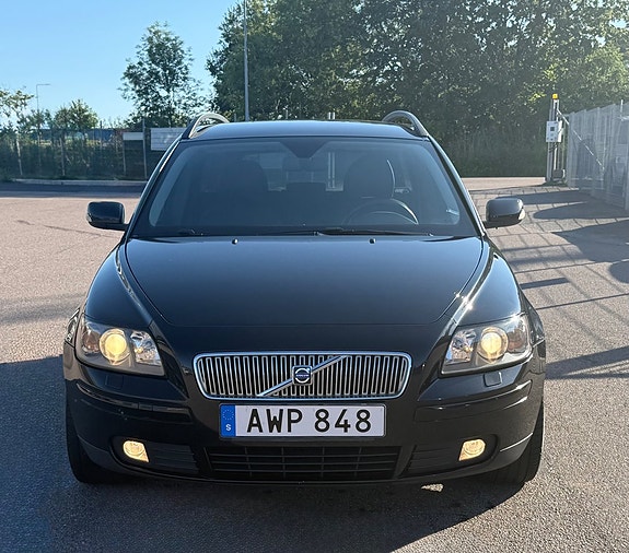 Volvo V50 6 of 19