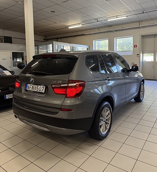 BMW X3 3 of 14