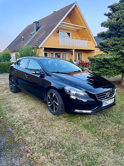 Volvo V40 2016