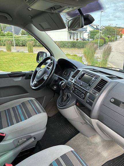 Volkswagen California 11 of 15