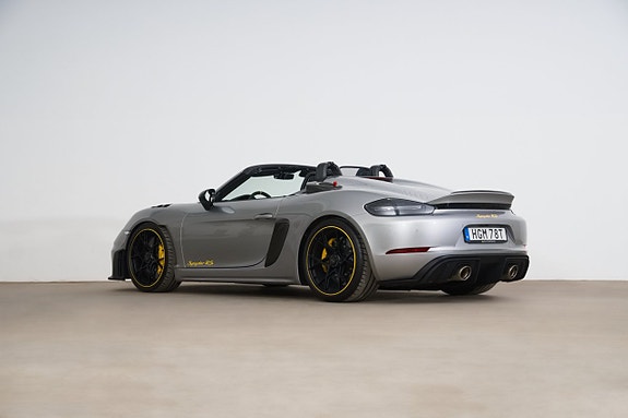 Porsche 718 Spyder RS 10 of 30