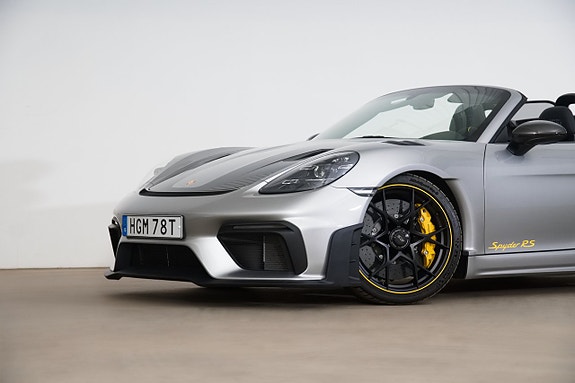 Porsche 718 Spyder RS 4 of 30