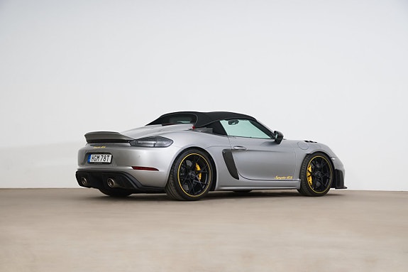 Porsche 718 Spyder RS 9 of 30