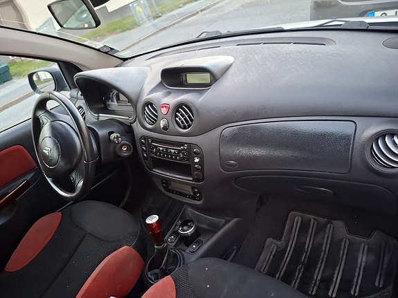 Citroen C2 3 of 5